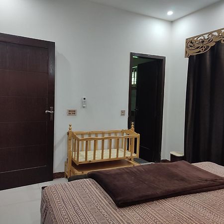 Fully Serviced Holiday Home Near Lahore Ring Road Extérieur photo