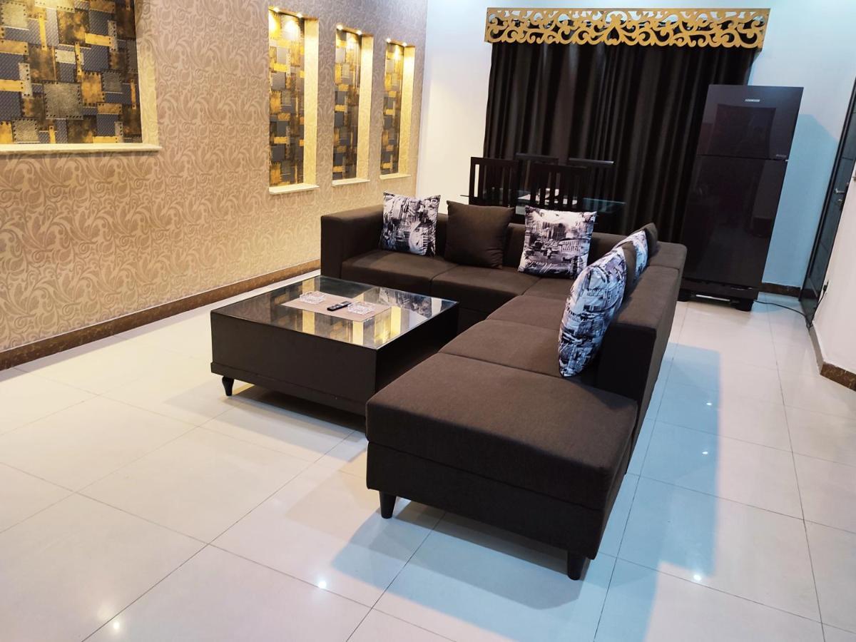 Fully Serviced Holiday Home Near Lahore Ring Road Extérieur photo