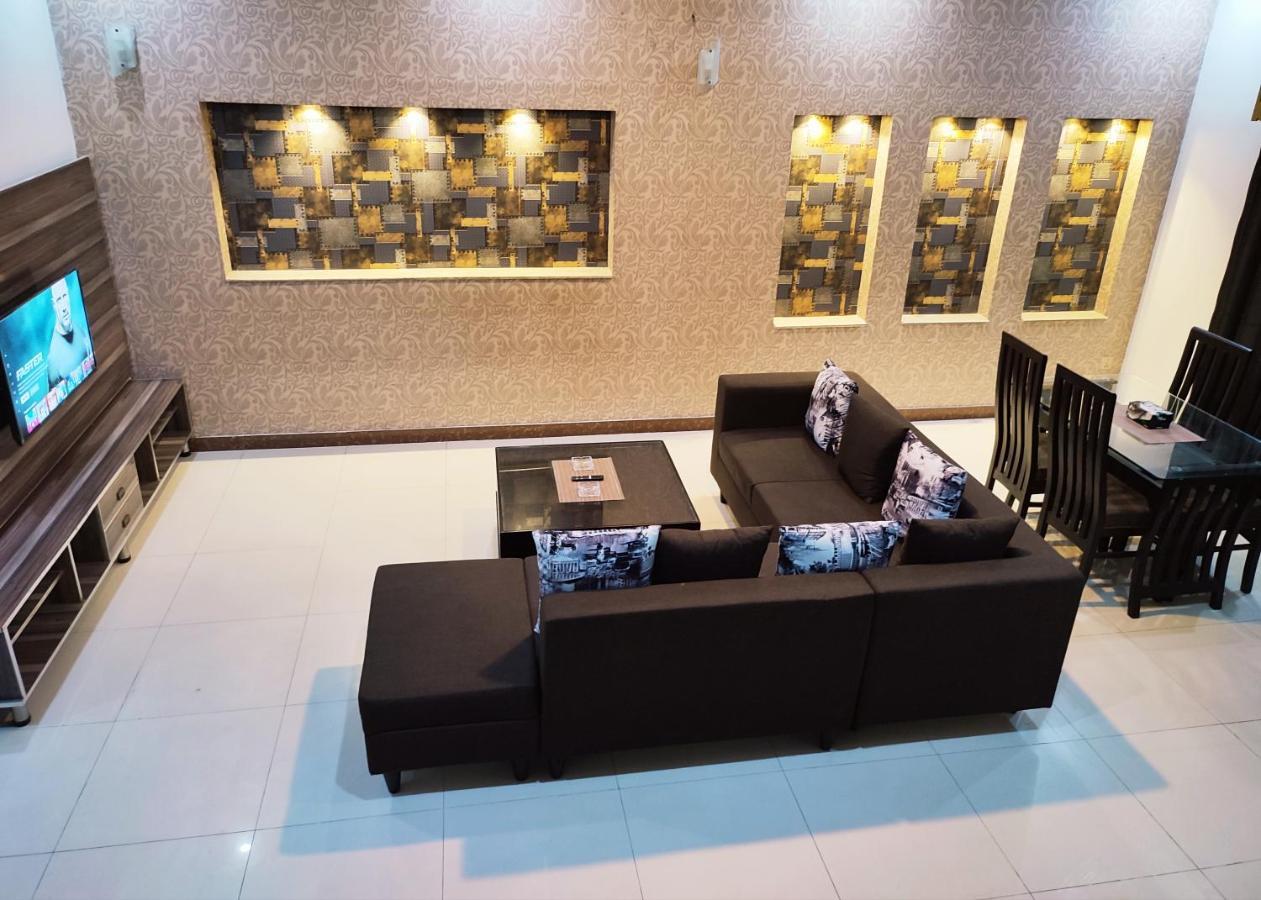 Fully Serviced Holiday Home Near Lahore Ring Road Extérieur photo